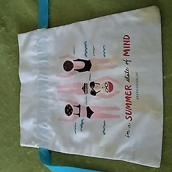 Sephora Play Drawstring Bags (Set of 8) - Picture 2 of 14